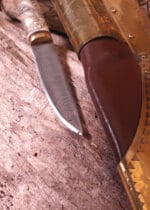 Vikingų peilis, damasko plieno geležtė, medinis/kaulinis rankena su Ravens, minor flaws