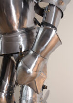 Vėlyvųjų viduramžių šarvų komplektas